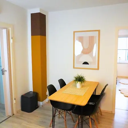 Besinnliches Bijou, Klein, Aber Oho Mit Wohlfuehlfaktor Бохум