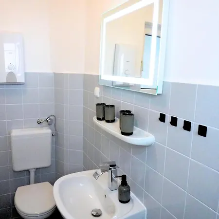 Besinnliches Bijou, Klein, Aber Oho Mit Wohlfuehlfaktor *