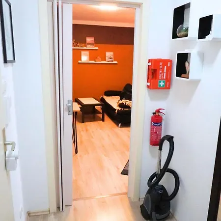 Апартаменты Besinnliches Bijou, Klein, Aber Oho Mit Wohlfuehlfaktor